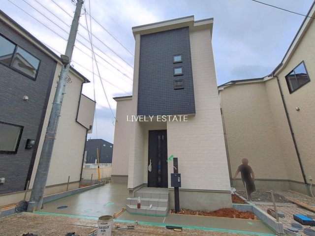 草加市西町 新築分譲住宅 全4棟 C号棟の外観