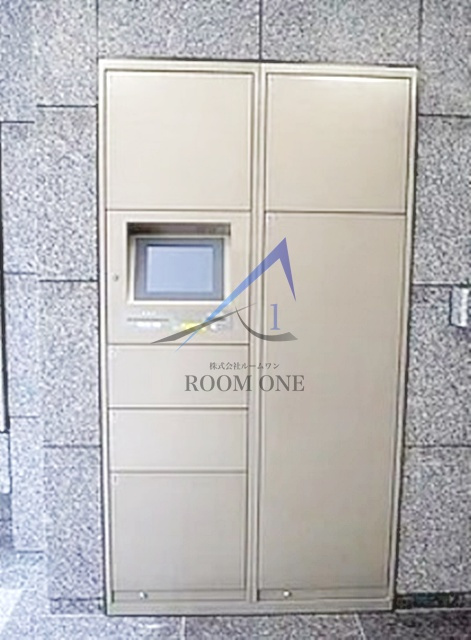 ルーブル新宿西落合七番館のその他共用部分|宅配ボックスです。
