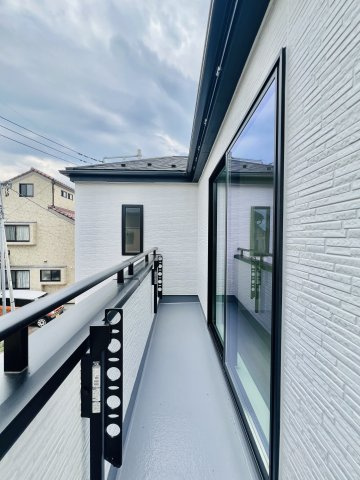 高崎市若松町のバルコニー|日当たりも良好なバルコニー♪