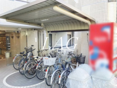 【その他共用部分】 | ジョイフル与野 | 駐輪場です。