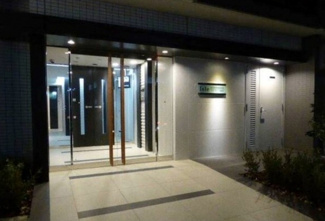 【エントランス】