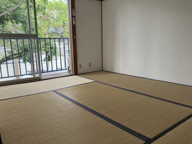サンハイツの和室