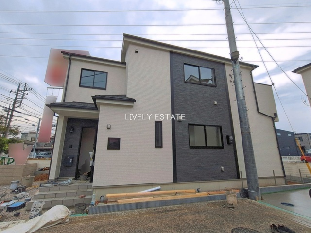 草加市西町 新築分譲住宅 全4棟 D号棟の外観