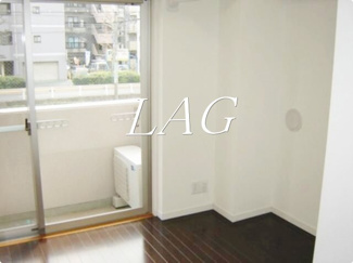 【居間・リビング】 | ヴァローレエテルノ西早稲田 | 洋室のお部屋です。
