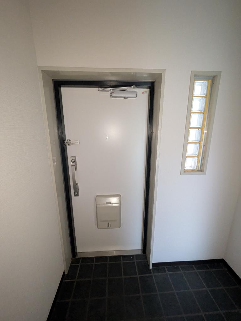 ビラユニオン東灘の玄関