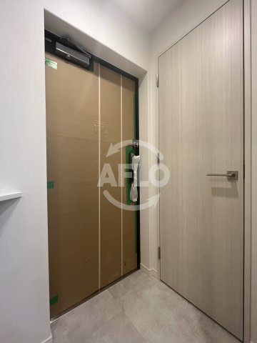 スプランディッド新大阪VIIIの玄関|玄関