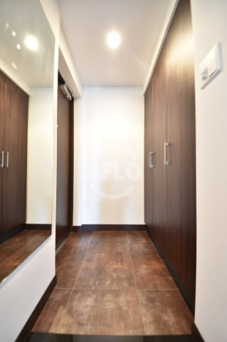 S-RESIDENCE淀屋橋の玄関|S-RESIDENCE淀屋橋　玄関
