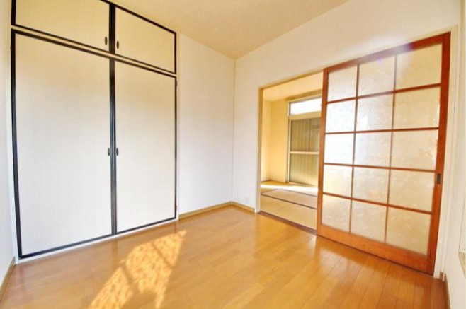 船橋市行田１丁目のアパート