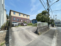 ＊南西角地＊船越町8丁目土地の画像