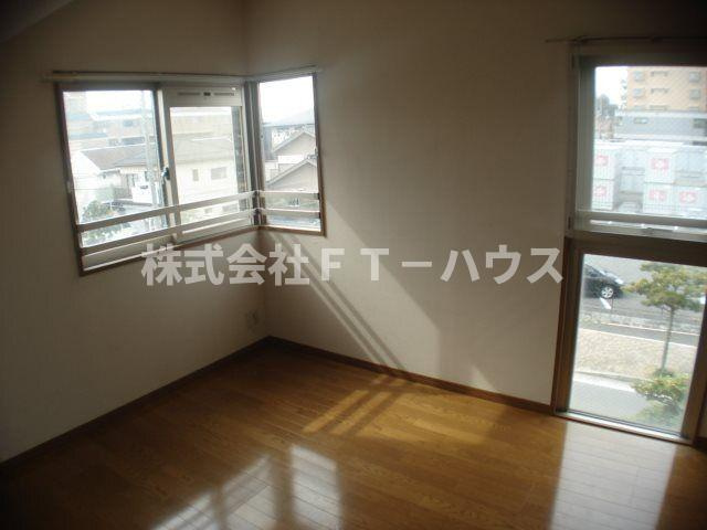 アルデールの洋室