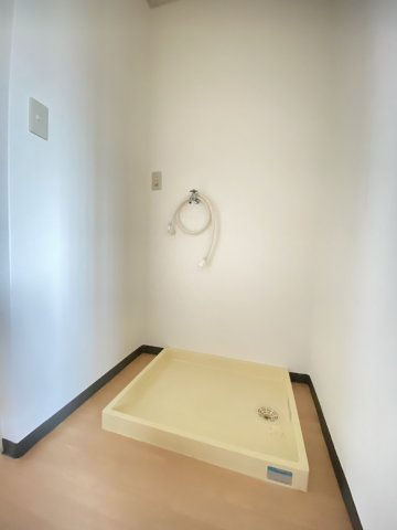 サンライズ摂津の内装