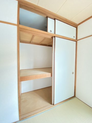 サンライズ摂津の収納