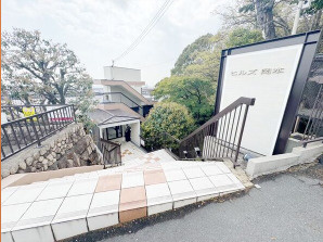 Ｈｉｌｌｓ岡本