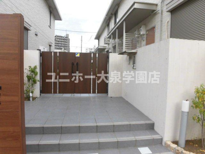 【エントランス】 | シャルマン高野台　Ａ