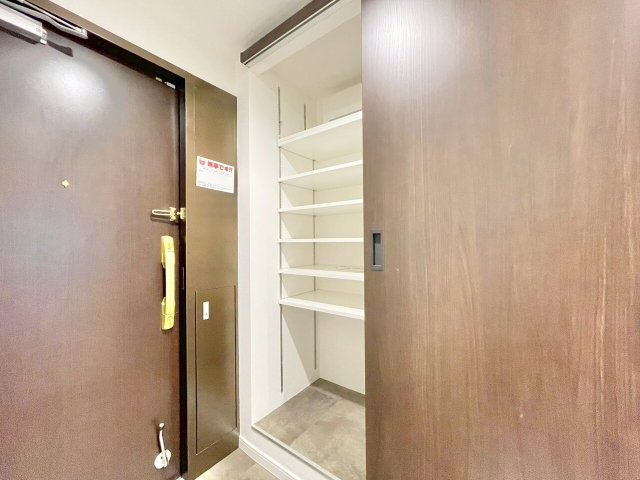 清新北ハイツ5号棟（12階部分）／仲介手数料無料／内装新規フルリノベーションの収納