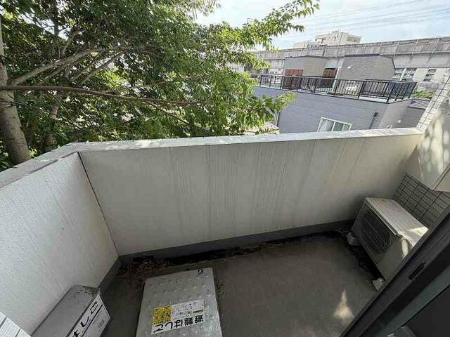 アイディ西馬込１２のバルコニー|バルコニーからの眺めを楽しみながら食事をしませんか