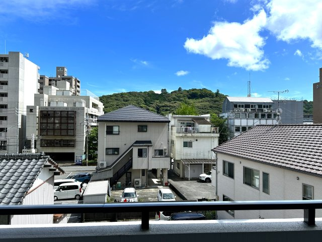 アルファガーデン本町の展望|バルコニーからの見通しも良好です。