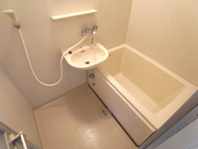 ファサード田園調布の浴室