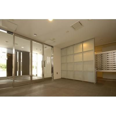 パークアクシス滝野川のロビー