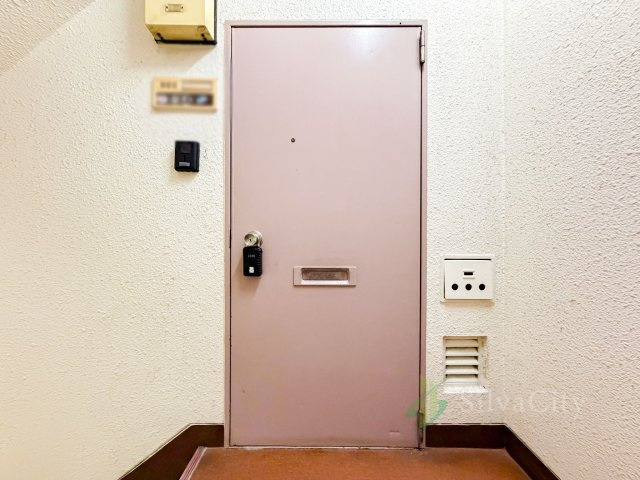 西蒲田スカイハイツのその他共用部分|玄関ドア