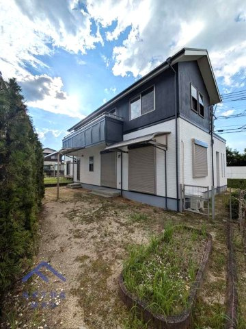 鳥栖市弥生が丘６丁目　戸建ての庭