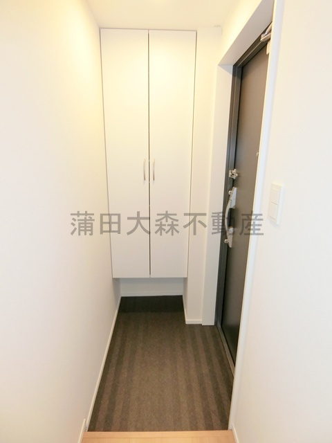 アグライア久が原の玄関