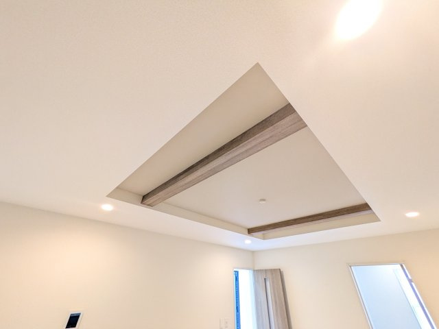 水戸市西原　1丁目　3期　新築戸建ての居間・リビング