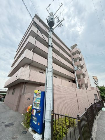 セリーゼウエスト