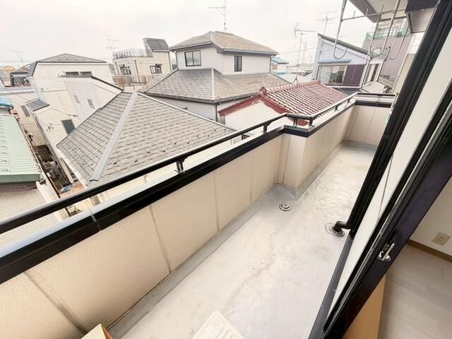シェ・ソワのバルコニー