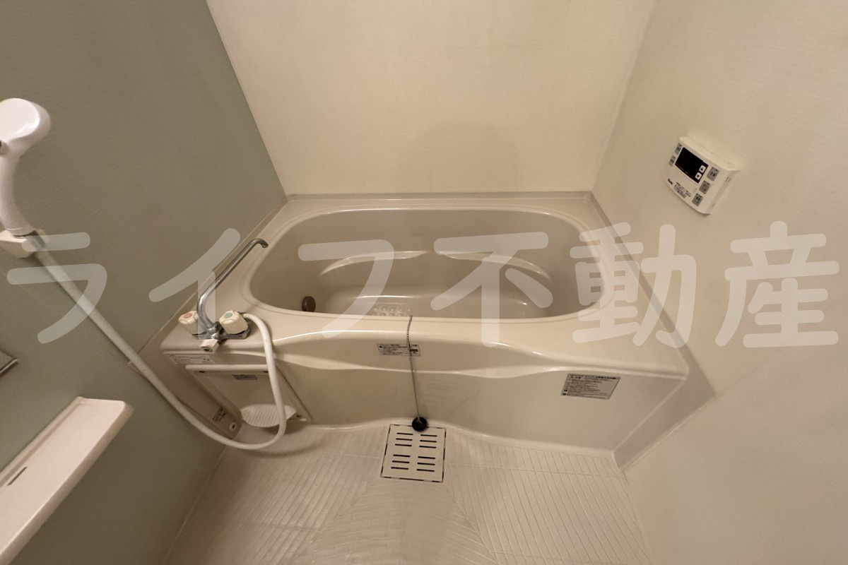 パークサイドエックスⅣの浴室|コンパクトで使いやすいお風呂です