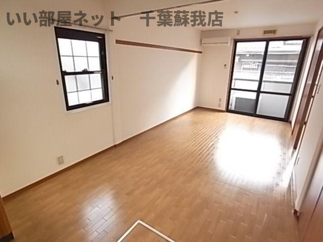 ファミールの居間・リビング|ゆったり過ごせる居間です