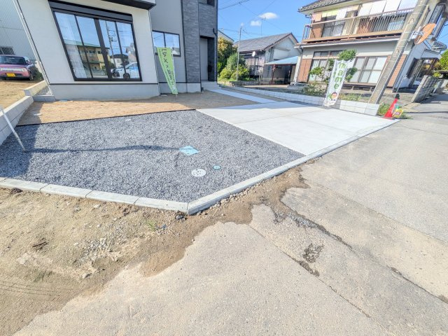 取手市宮和田　15期　新築戸建て　3号棟の駐車場|駐車は3台可能です♪