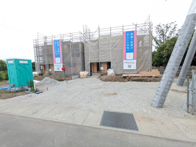 那珂市杉　第3　2号棟の外観|【月々4万円台〜】
写真だけでは伝わらない快適さを、ぜひ現地で体感しませんか？
即日見学可能です！平日のご案内も可能です♪
お気軽にお問合せください！