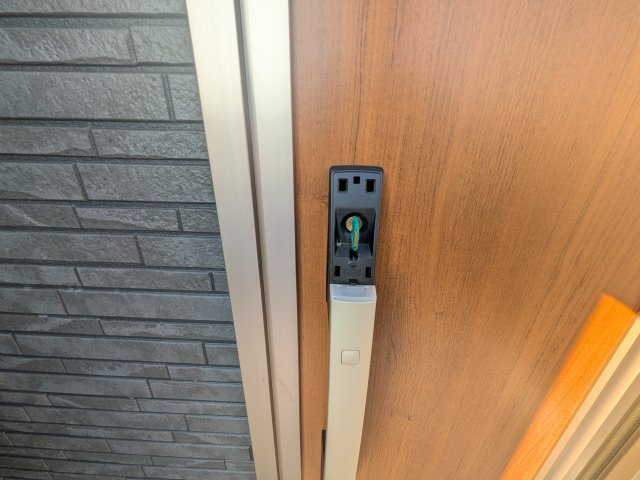 那珂市杉　第3　2号棟の玄関