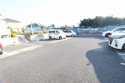 【駐車場】 | サニーモール 参番館 | 駐車場