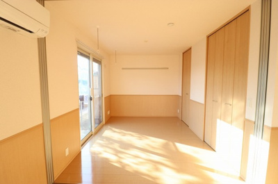 【洋室】 | サニーモール 参番館 | 洋室 ６帖