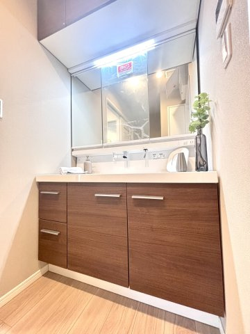 灘北通５丁目新築戸建の洗面所