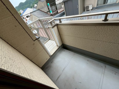 【バルコニー】 | 大里戸ノ上　一戸建て | 暖かな日差しのふりそそぐバルコニー