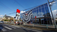 西友朝霞根岸店まで780m