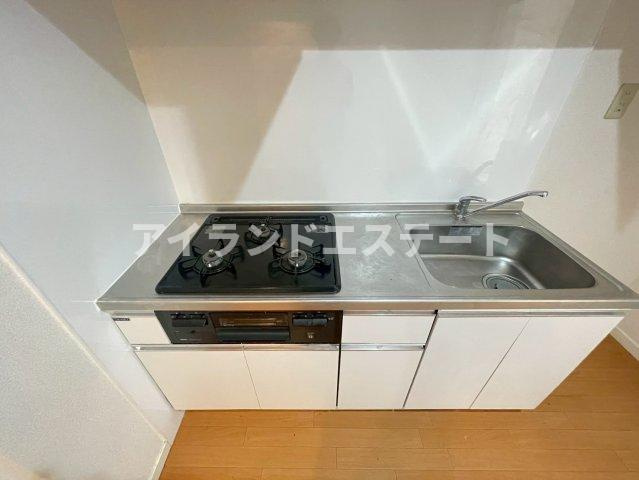 グリーンヒルズ　陽当たり良好　バストイレ別　TVドアフォンのキッチン
