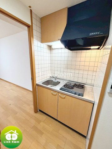 スプリームサカイのキッチン