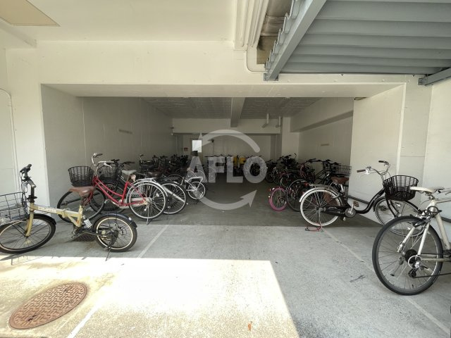 ロベリア弐番館　吉野小学校区のその他共用部分|ロベリア弐番館　駐輪場