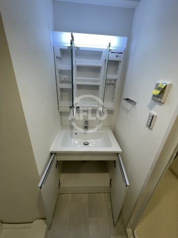 スプランディッド中之島DUEの独立洗面台|スプランディッド中之島DUE　独立洗面台