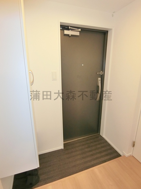 アグライア久が原の玄関