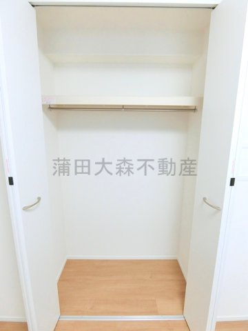 アグライア久が原の収納|洋室5.5帖の収納　クローゼット