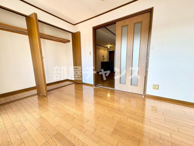 ラクラスコート山王の寝室