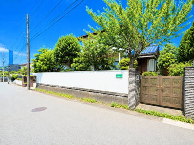 【前面道路含む現地写真】 | ◆旭区川島町　建築条件なし売地◆ | ◆その邸が魅せる、気品・上質・重厚感・極細やかさ、そのすべては訪れた者に安らぎと品性を与える特別な空間です。ここに住むからこそ意味がある。すべての（始まり）をここから迎えます。