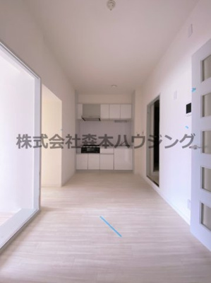 【居間・リビング】 | 　ウエストプラザ | おしゃれな居間です