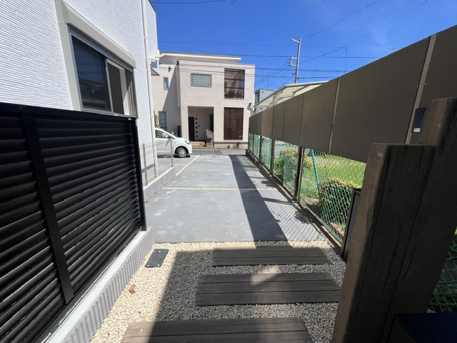 茅ヶ崎市浜須賀　新築戸建　1号棟の駐車場|お車は2台可能♪