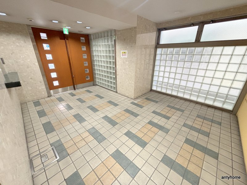 エイペックス松屋町ヴァンデュール　仲介手数料無料のロビー